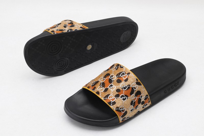 G*u*i* Sandal40