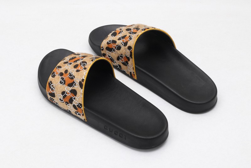 G*u*i* Sandal40