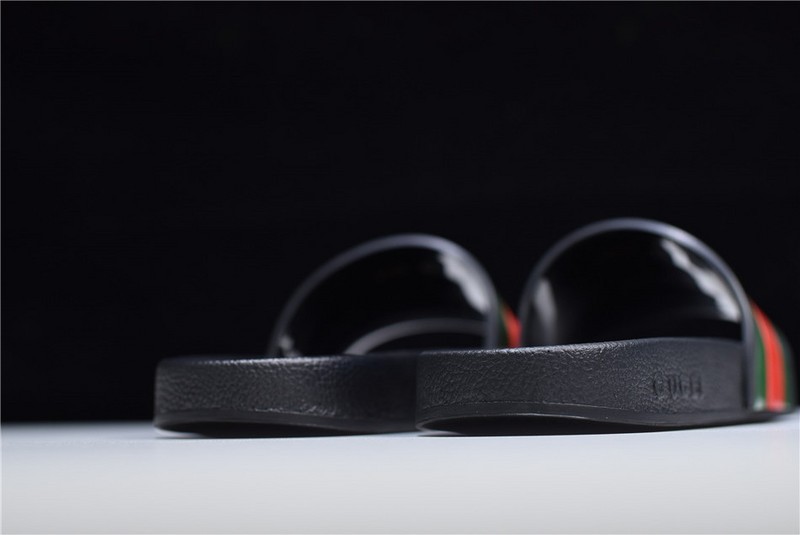 G*u*i* Sandal1