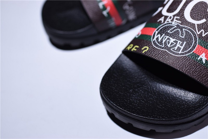 G*u*i* Sandal2