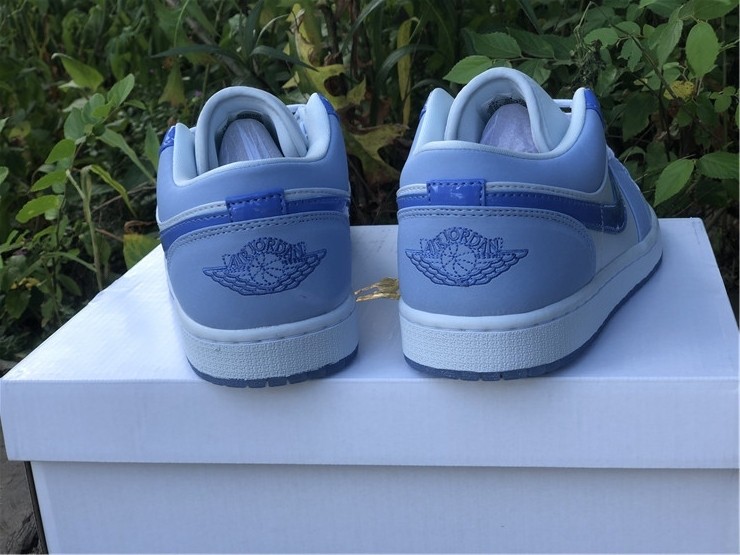 Air Jordan 1 Low Mighty Swooshers DM5442-040