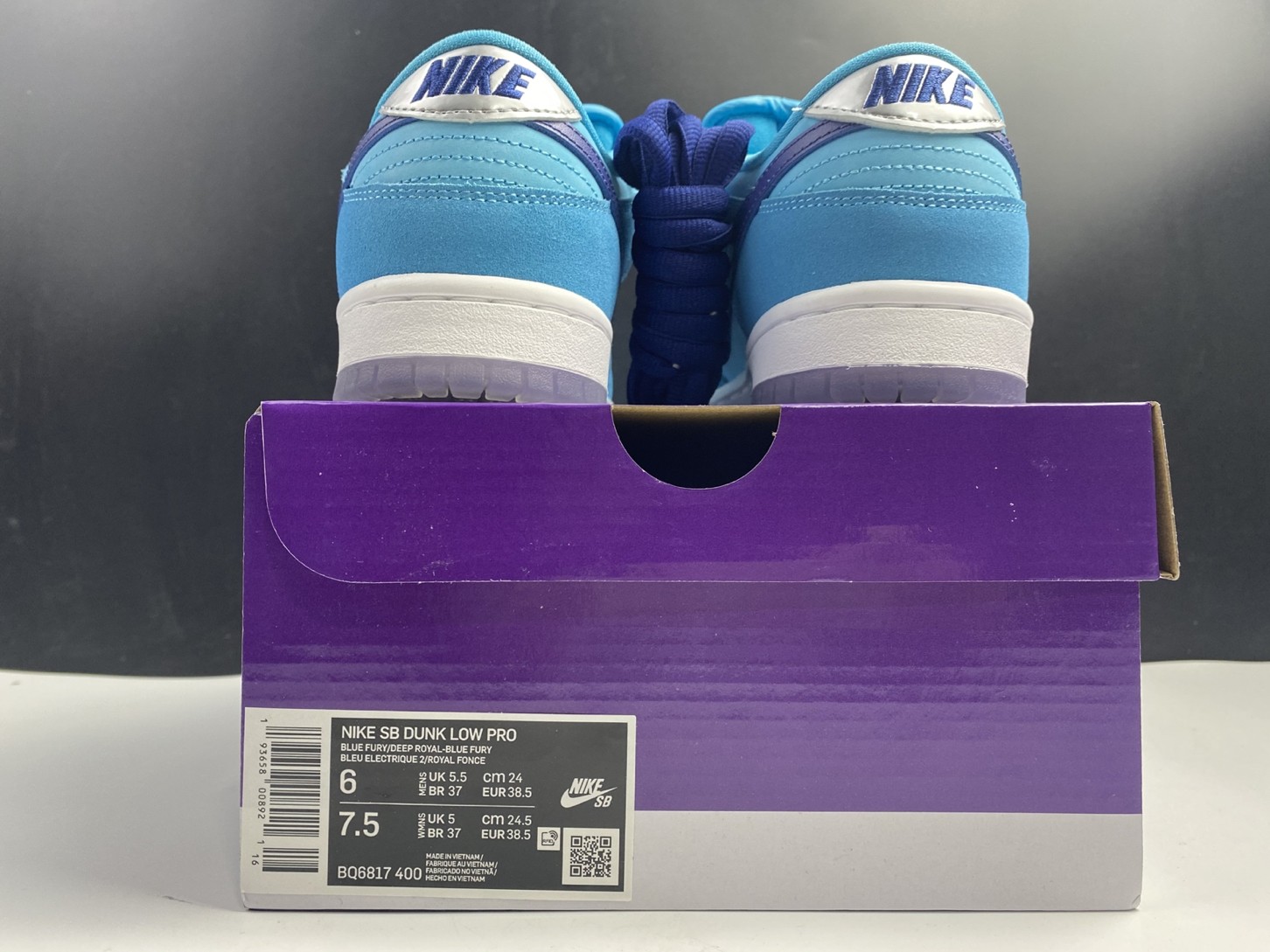 Nike Dunk SB Low “Blue Fury” BQ6817-400