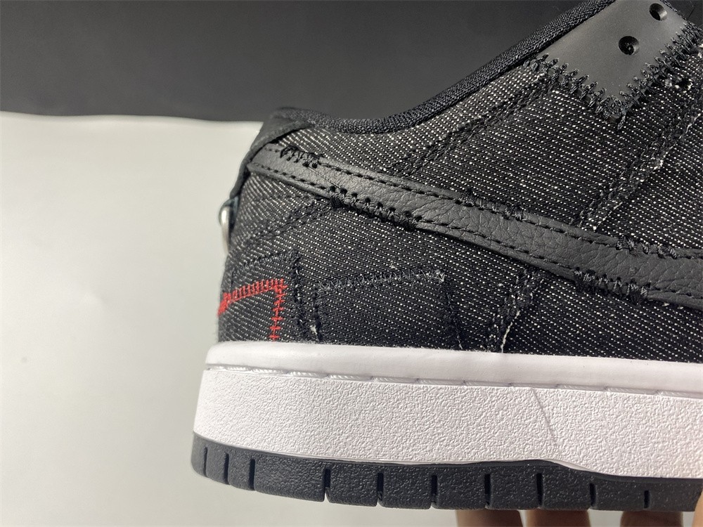 Wasted Youth x Nike Dunk SB Low “Black” DD8386-001