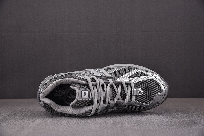 NEW BALANCE 1906R NB000041