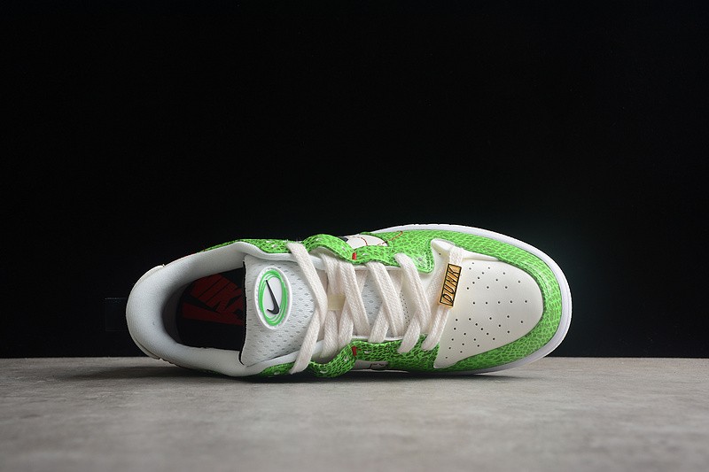 Nike Dunk Low Disrupt 2 Just Do It Snakeskin Green DV1491-101