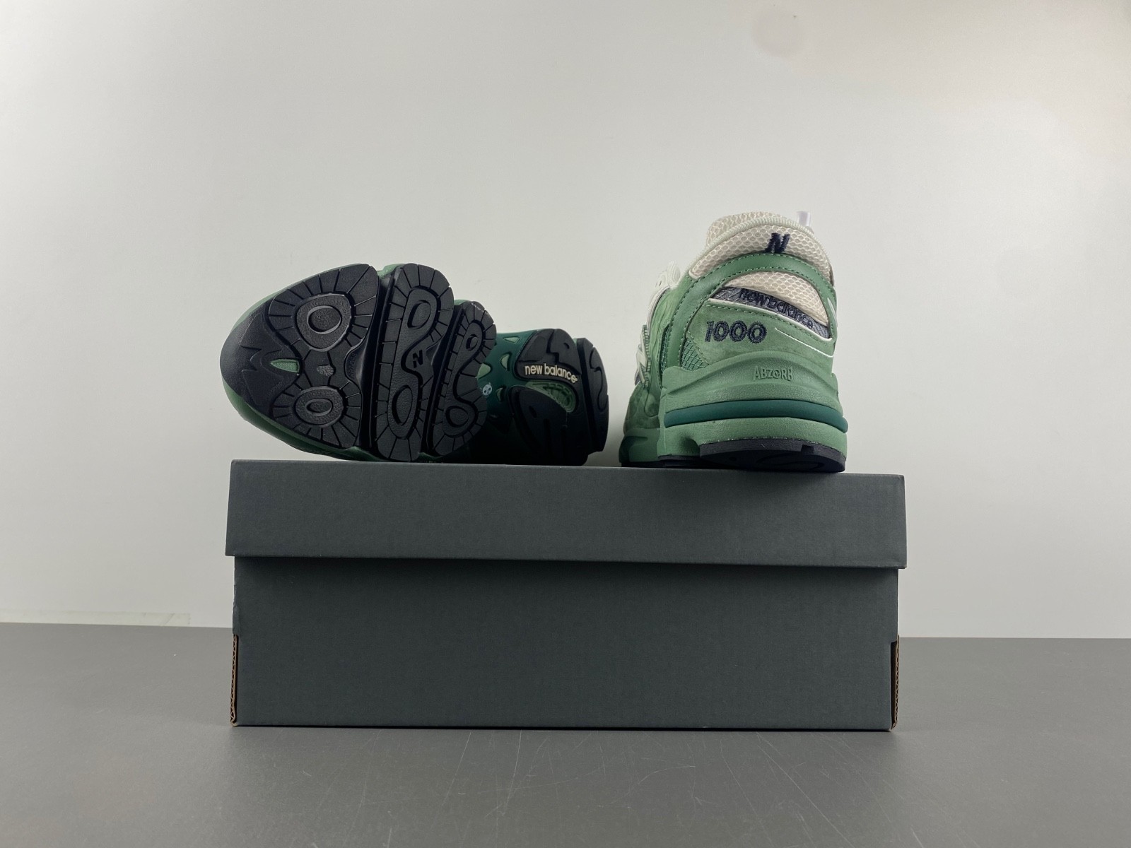 Air Jordan 5 Black Metallic Reimagined 2025 HF3975-001