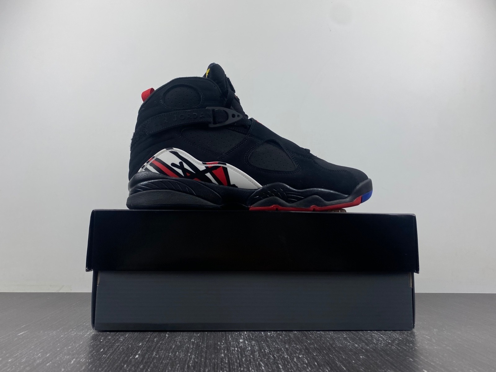Air Jordan 8 Retro Playoffs (2023) Men