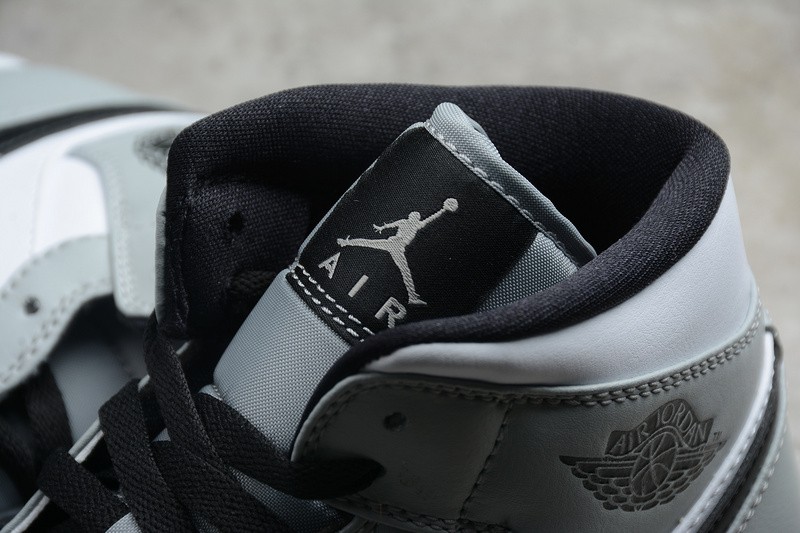 AIR JORDAN 1 MID LIGHT SMOKE GREY 554724-092
