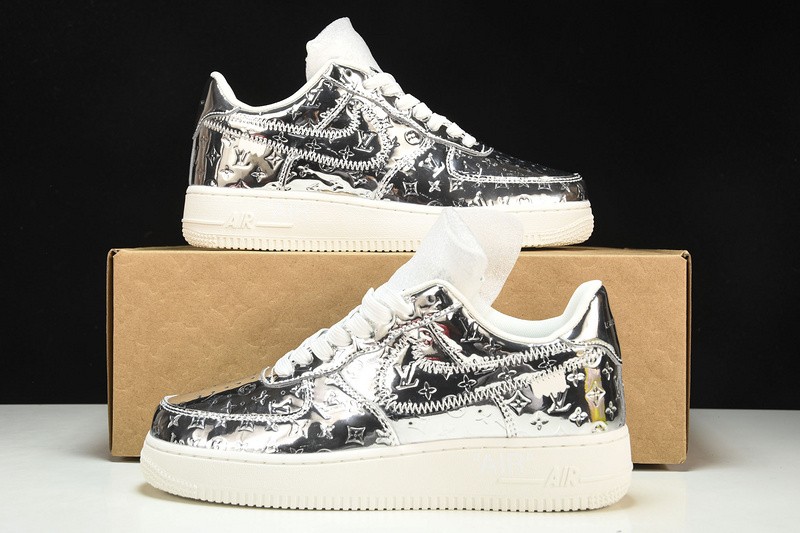 NIKE LOW AIR FORCE 1 X SILVER