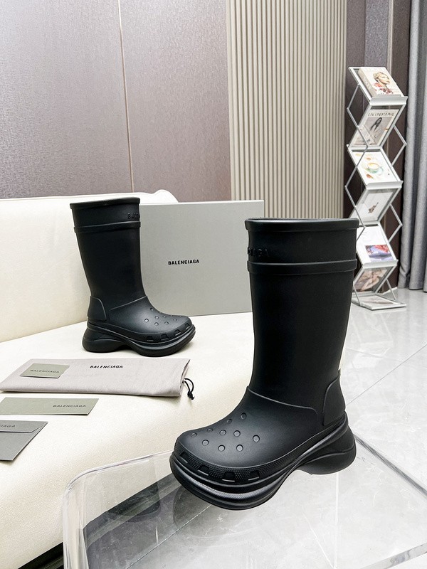 BALENCIAG* Cr*0*s BOOT 5000094