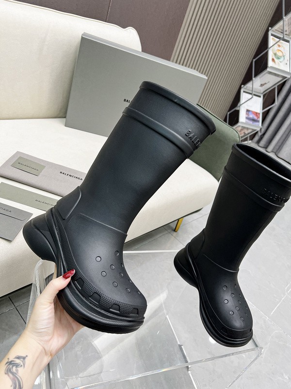 BALENCIAG* Cr*0*s BOOT 5000094
