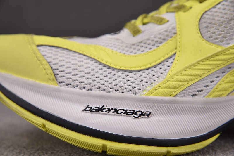 SNEAKER STAPLER 7000012