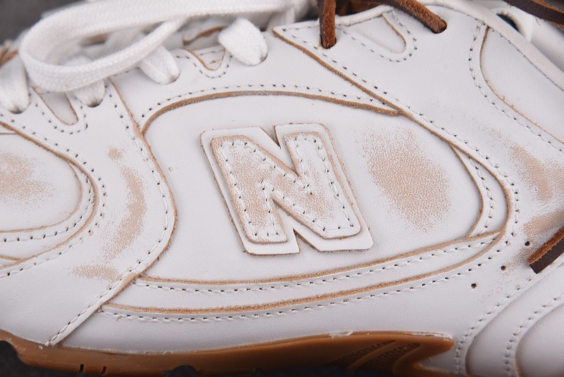 New Balance x MIU MIU NB530 NB000050