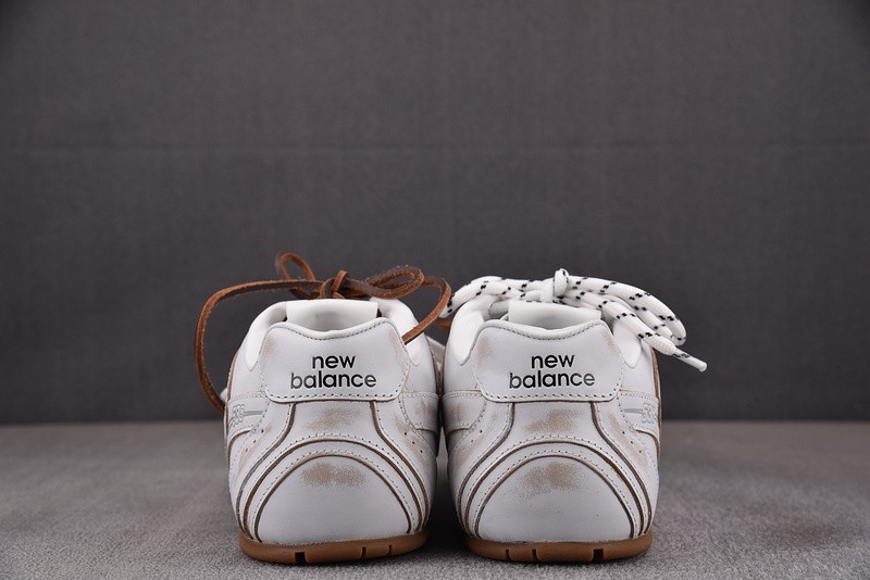 New Balance x MIU MIU NB530 NB000050