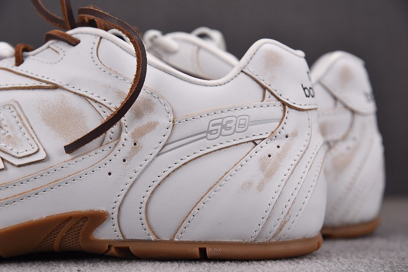 New Balance x MIU MIU NB530 NB000050