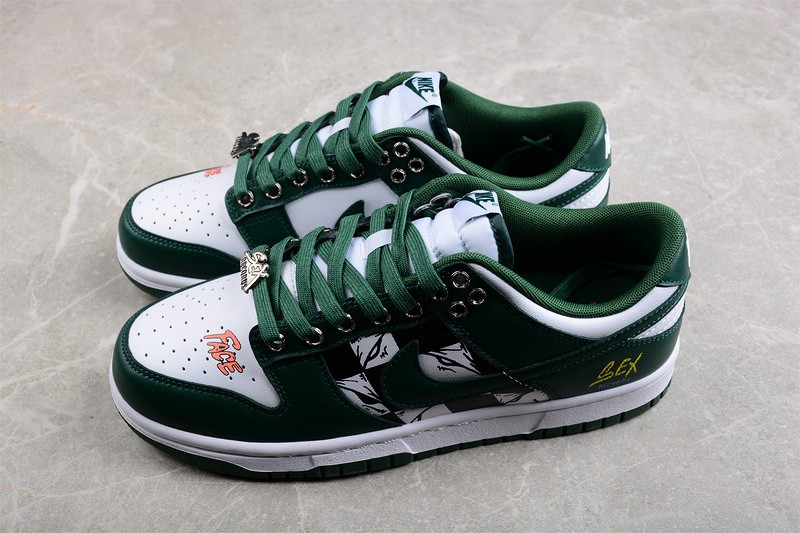 NIKE DUNK LOW Ch**me He**ts DD1391-111