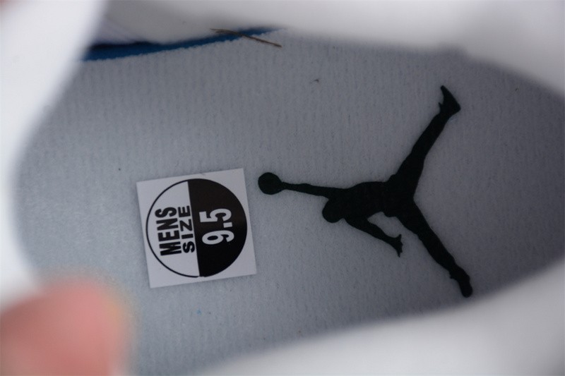 Air Jordan 4 "Oxidized Green" FQ8138-103