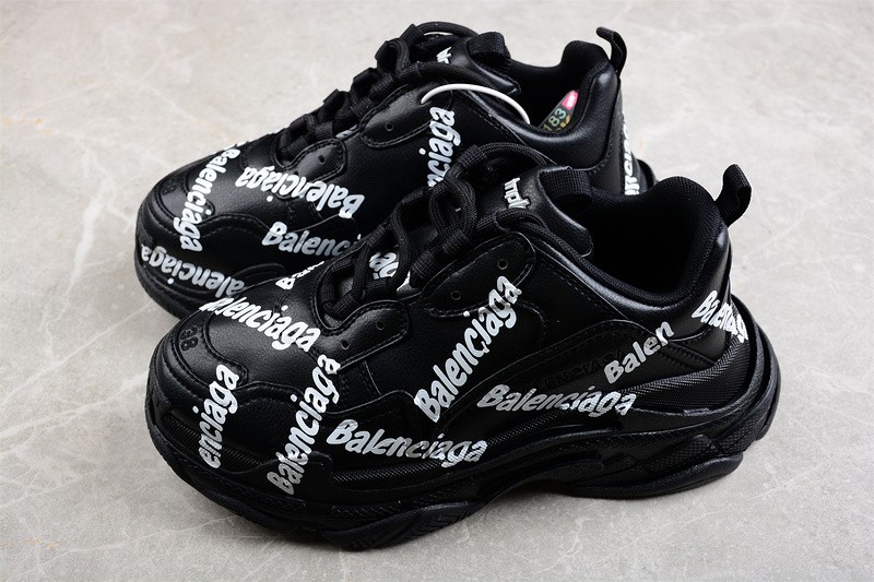 TRIPLES TRAINER SNEAKERS 2000059