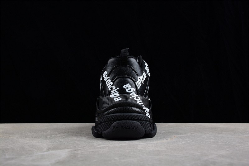 TRIPLES TRAINER SNEAKERS 2000059