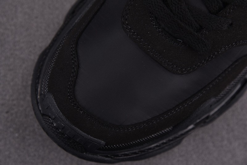 TRIPLES TRAINER SNEAKERS 2000058