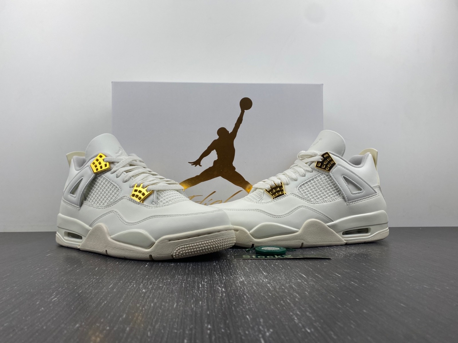 Air Jordan 4 WMNS "Sail" AQ9129-170