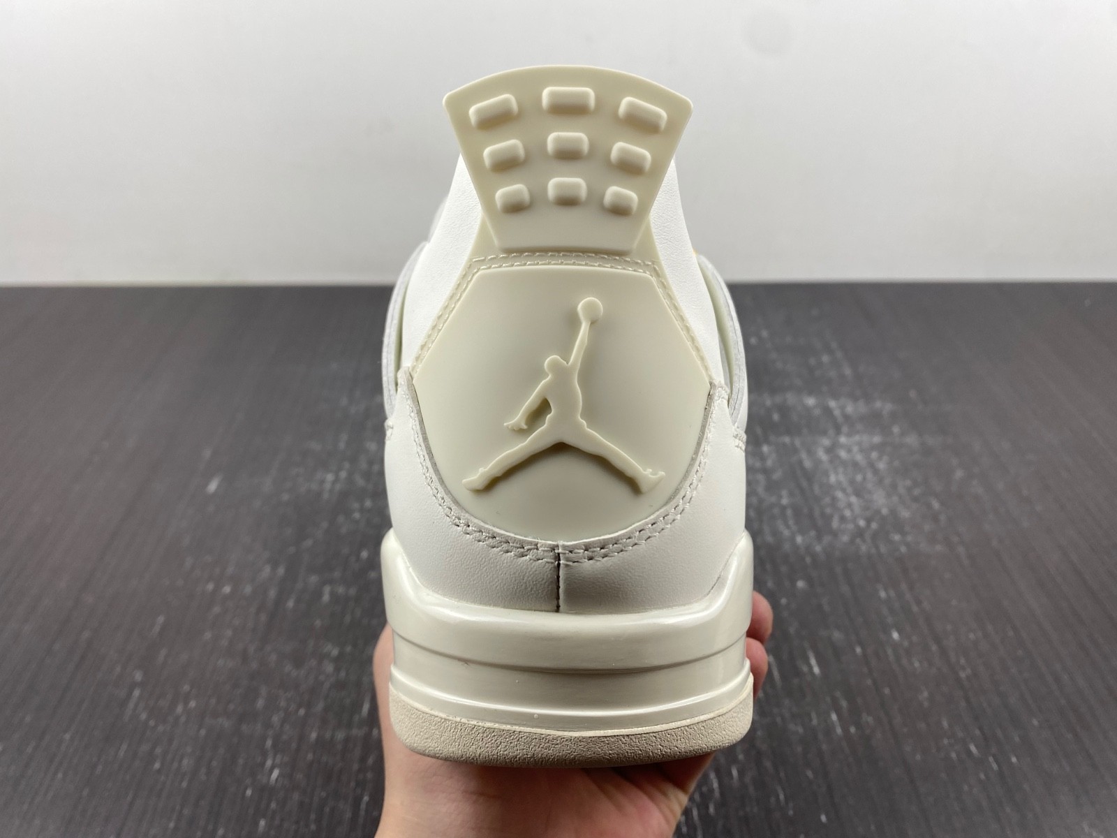 Air Jordan 4 WMNS "Sail" AQ9129-170