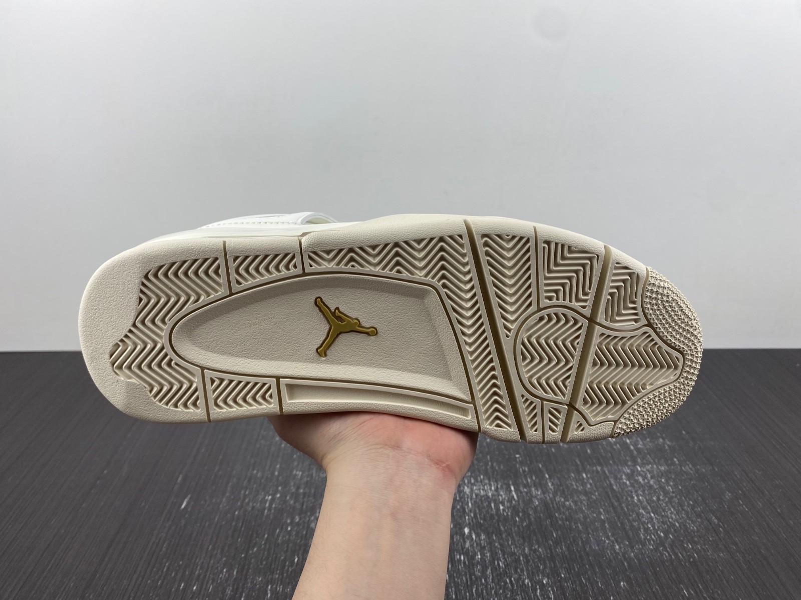 Air Jordan 4 WMNS "Sail" AQ9129-170
