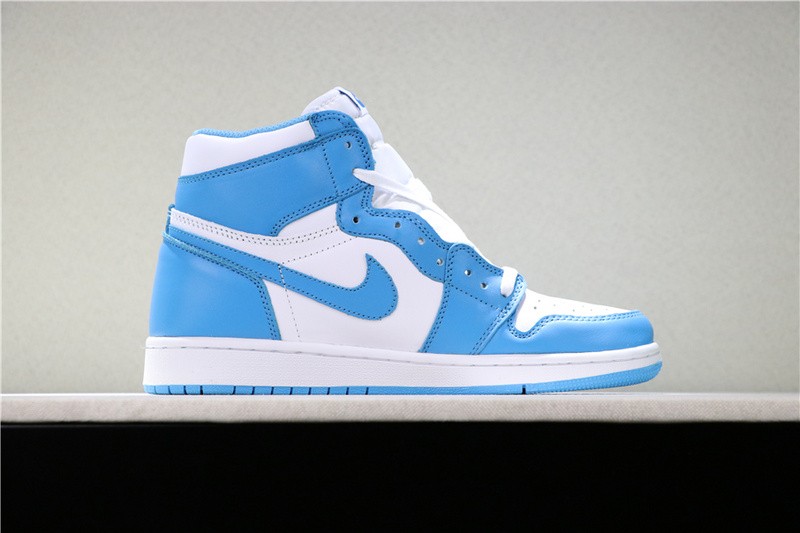 Air Jordan 1 Retro High OG  UNC 555088-117
