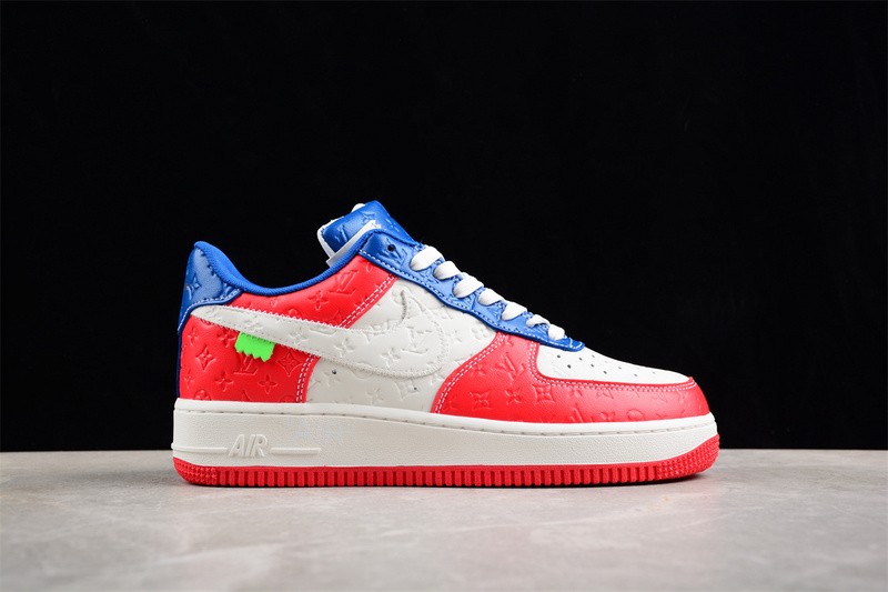 NIKE LOW AIR FORCE 1 X white pink