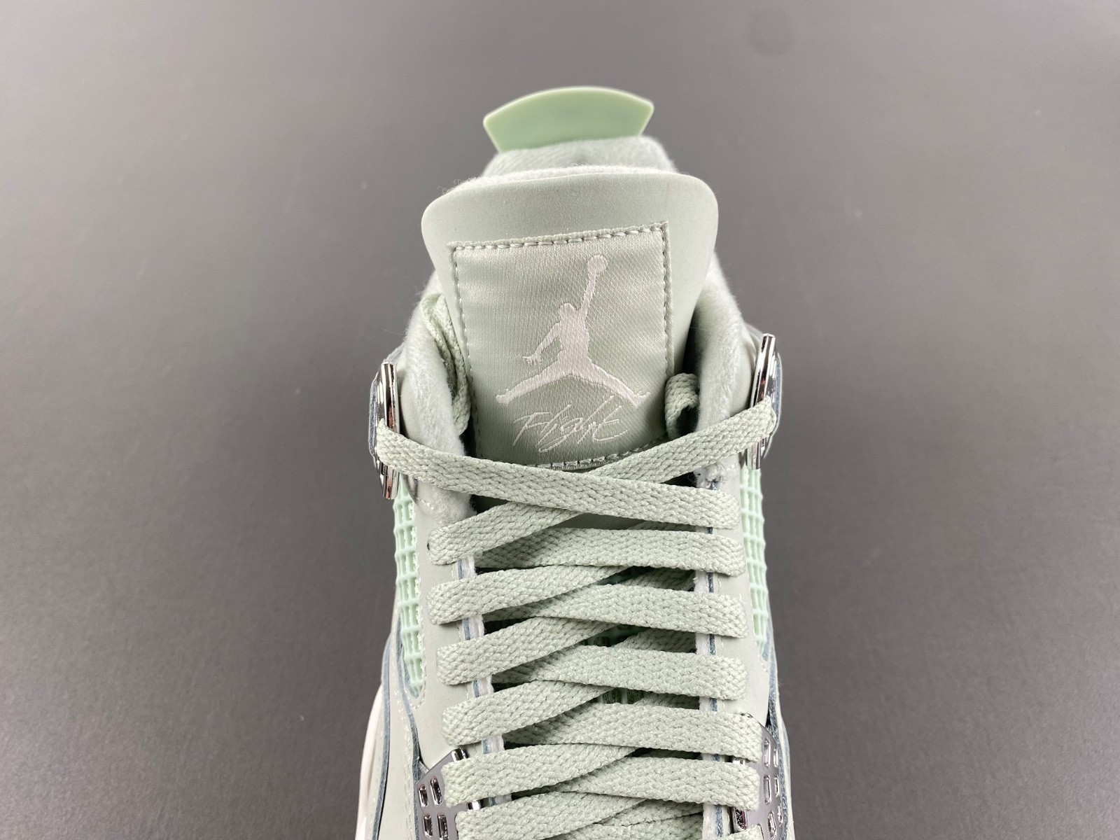 Air Jordan 4 "Seafoam” HV0823-003