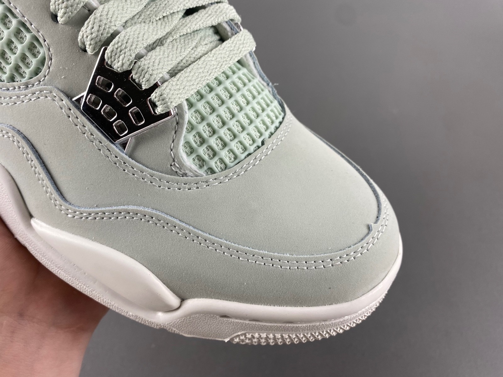 Air Jordan 4 "Seafoam” HV0823-003