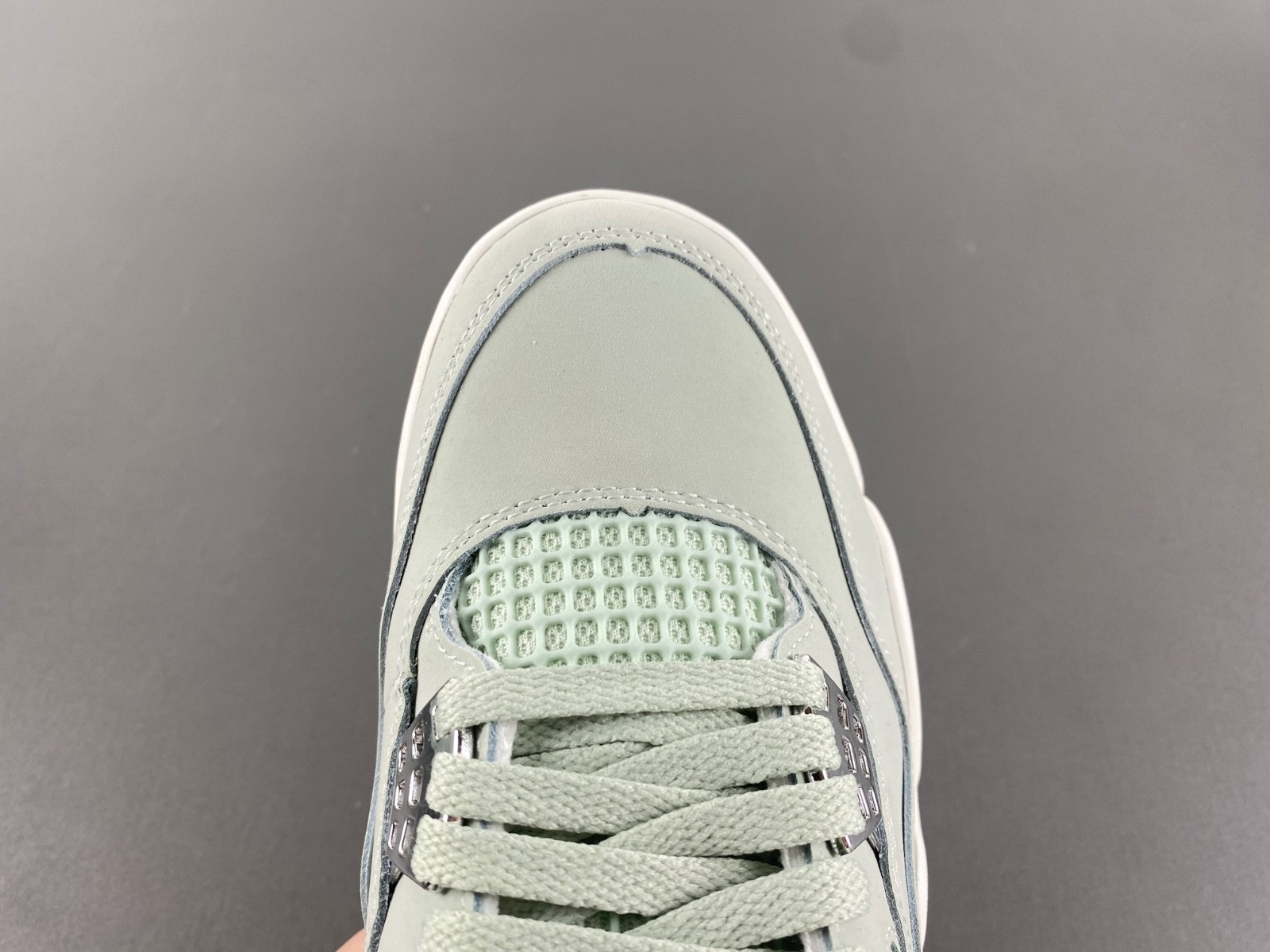 Air Jordan 4 "Seafoam” HV0823-003
