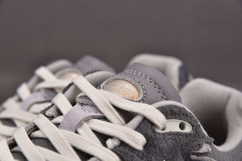 NEW BALANCE 2002 NB000018