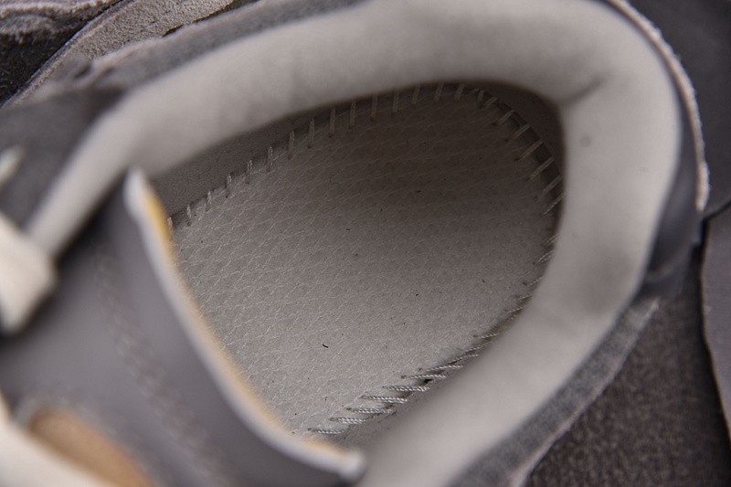 NEW BALANCE 2002 NB000018
