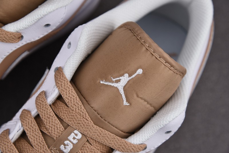 AIR JORDAN 1 LOW HEMP WHITE DN6999-100