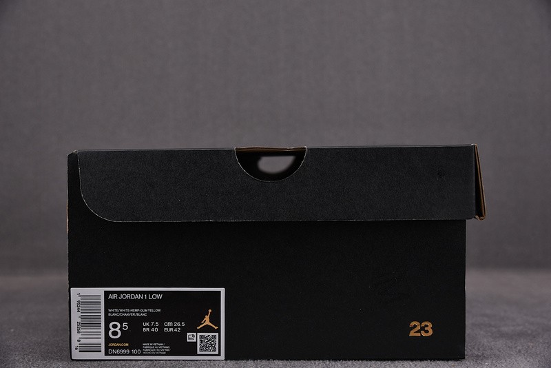 AIR JORDAN 1 LOW HEMP WHITE DN6999-100