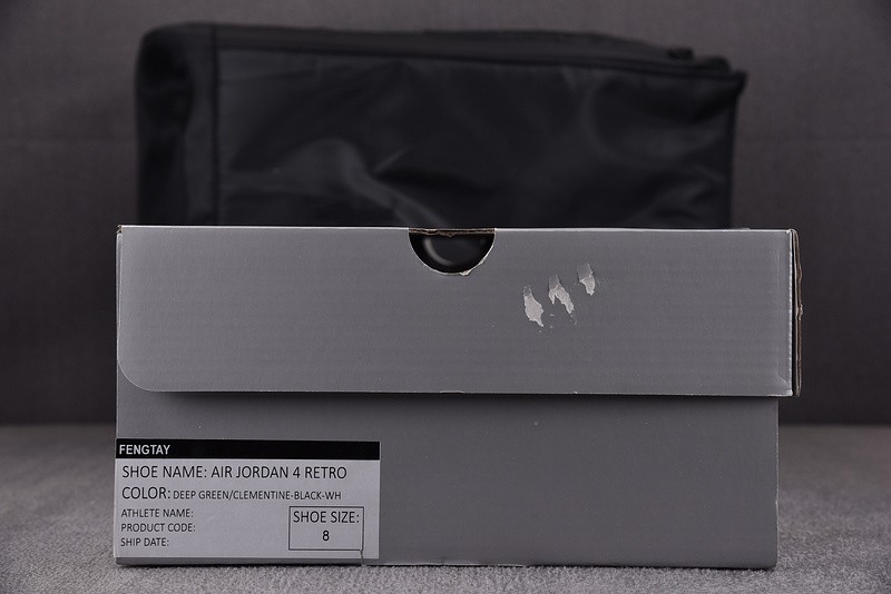 Air Jordan 4 Retro Undefeated JBM351-M1