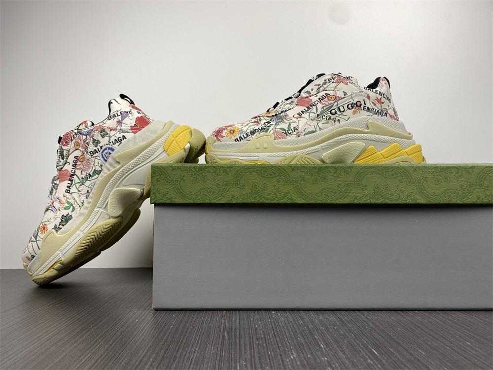 TRIPLES TRAINER SNEAKERS 2000042