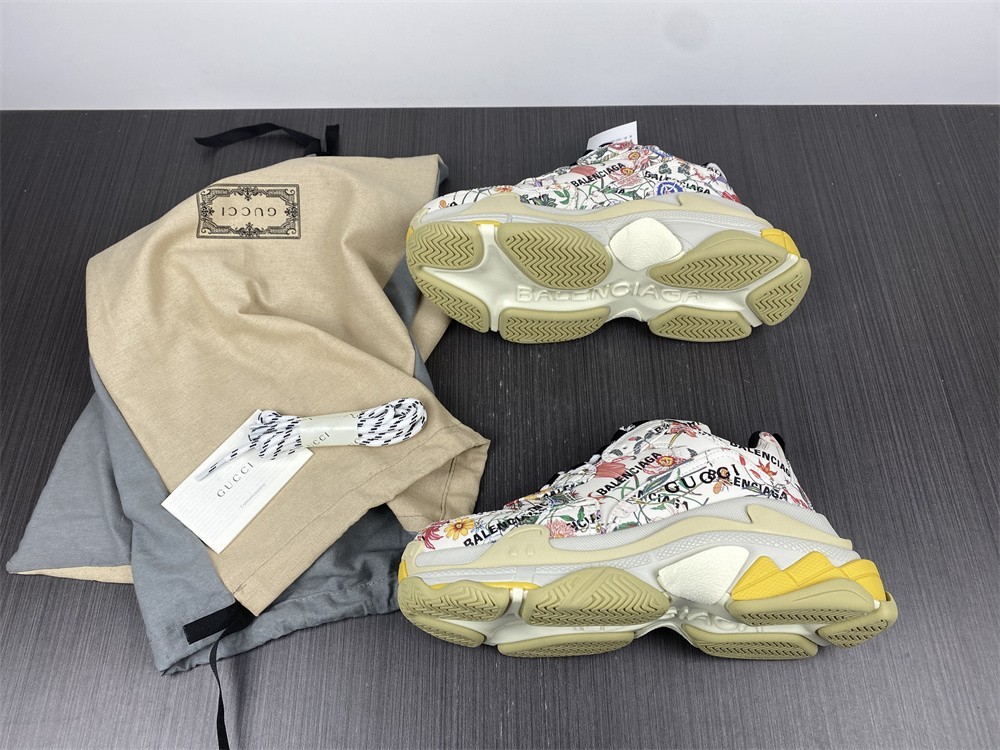 TRIPLES TRAINER SNEAKERS 2000042