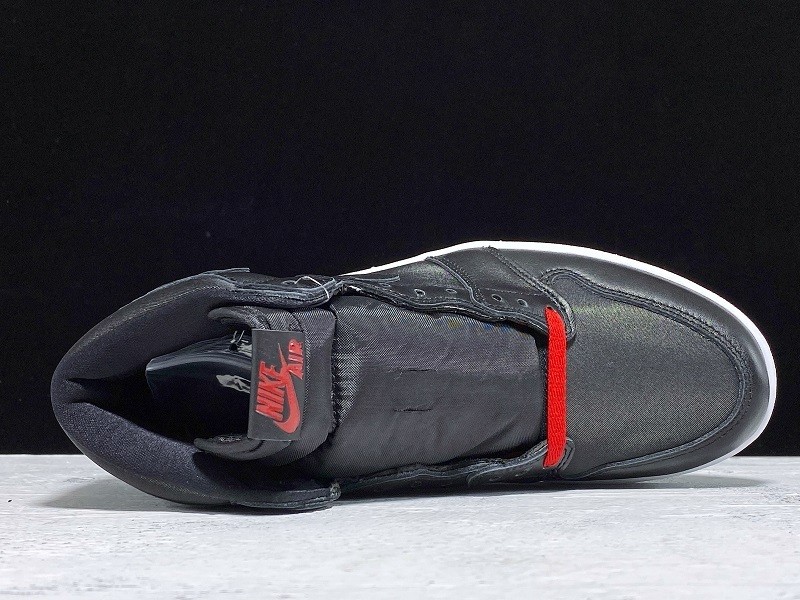 Air Jordan 1 Black Gym Red 555088-060