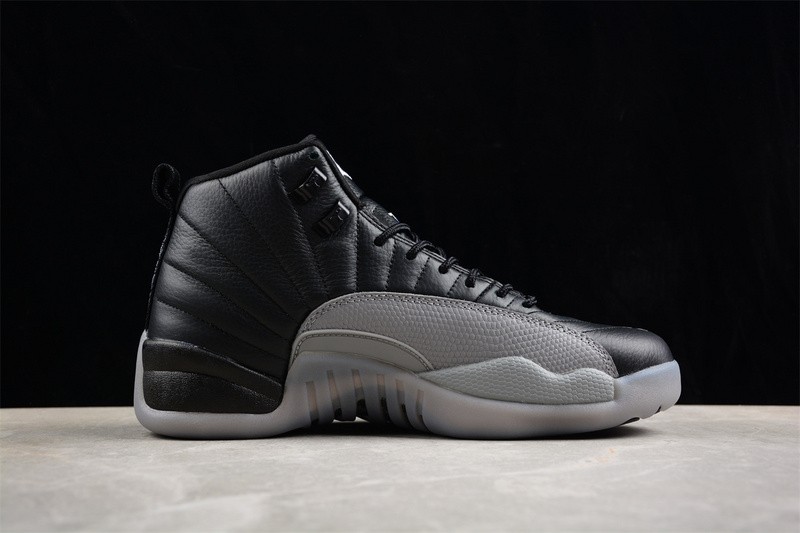 Air Jordan 12 Black Wolf Grey CT8013-019