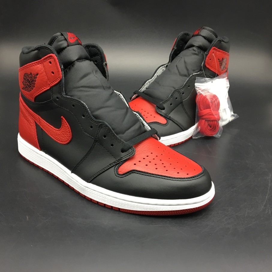 AJ1 Air Jordan 1 Retro High OG Banned  555088-001