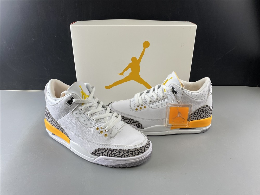 Air Jordan 3 WMNS “Laser Orange”  CK9246-108