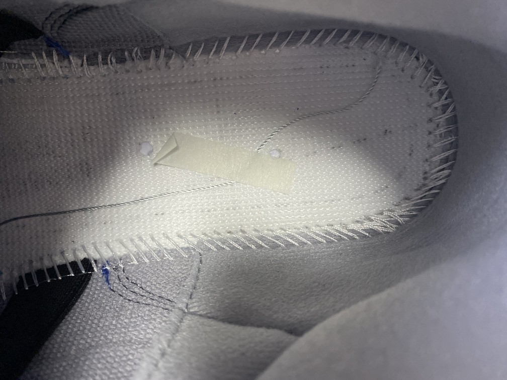 Air Jordan 3 “Varsity Royal” CT8532-400