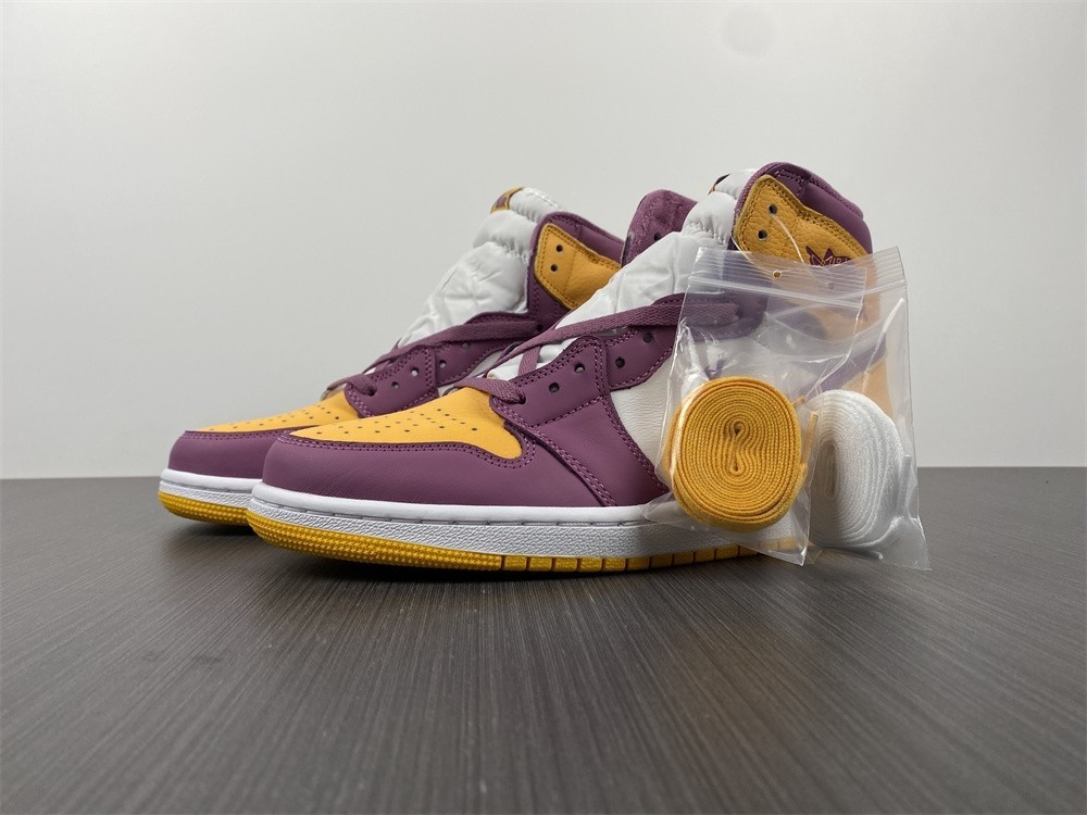 Air Jordan 1 Brotherhood 555088-706