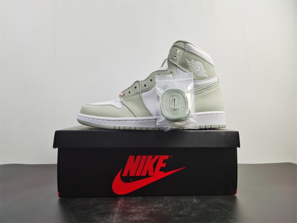 Air Jordan 1 WMNS “Seafoam” CD0461-002