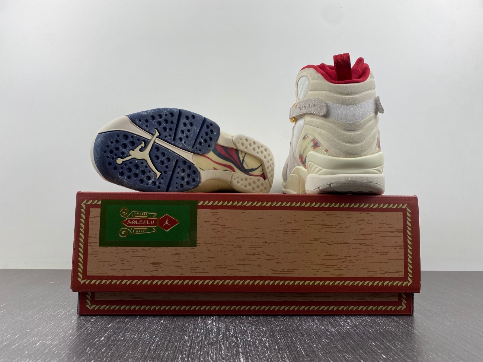 Air Jordan 8 Retro SP SoleFly Mi Casa Es Su Casa FJ2850-107