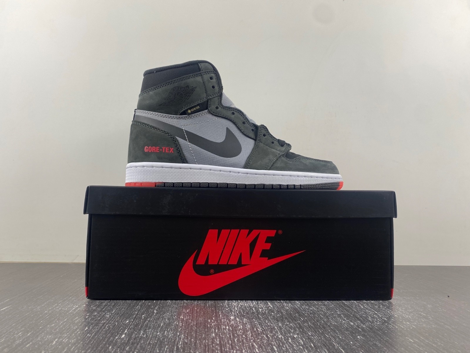 Air Jordan 1 Element GORE-TEX "Bred" | DB2889-002