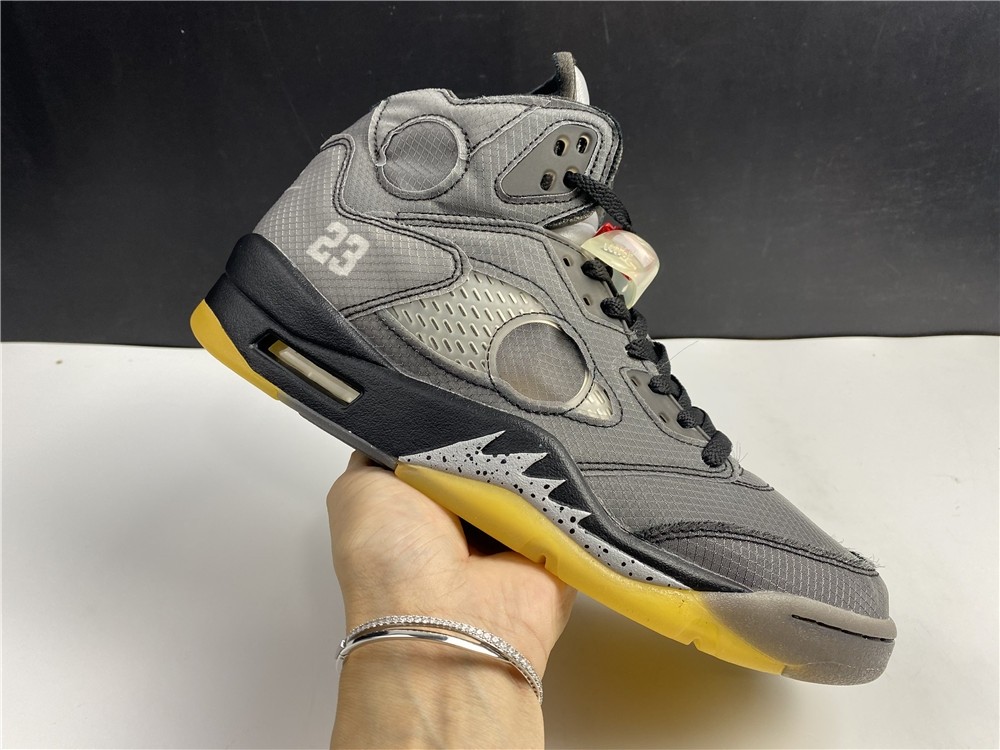 Off-White Air Jordan 5 CT8480-001