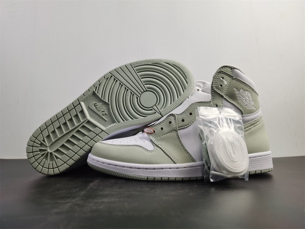 Air Jordan 1 WMNS “Seafoam” CD0461-002